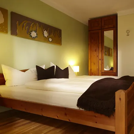 Feriegård Schweizer Hof *