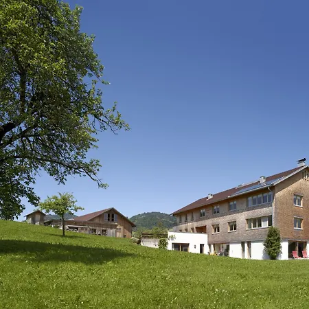 Farma Schweizer Hof *